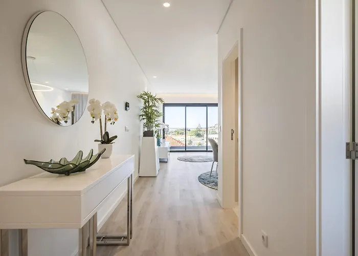 Contemporary B By Homie Appartement