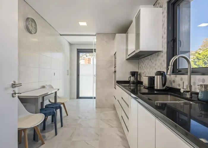 Contemporary B By Homie